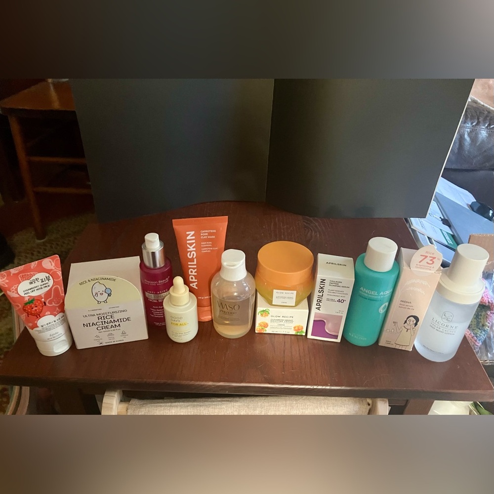 Large asian skincare bundle